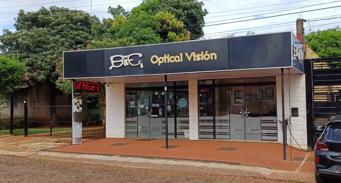 Fachada real de Optical Visión